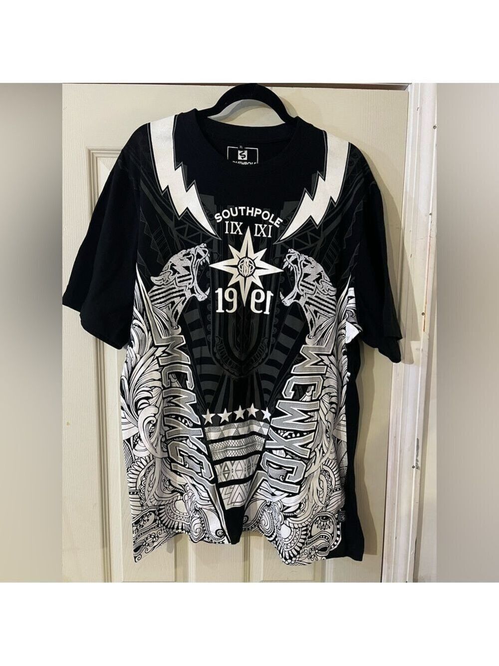 Southpole Black Truth Liberty IIX IXL Graphic T-Shirt